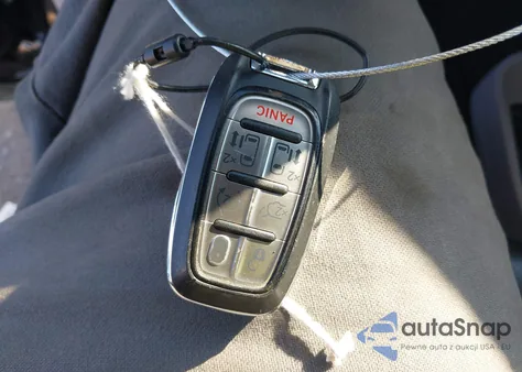 2022 Chrysler Pacifica Touring L z USA, uszkodzony, nr VIN 2C4RC1BG1NR182335